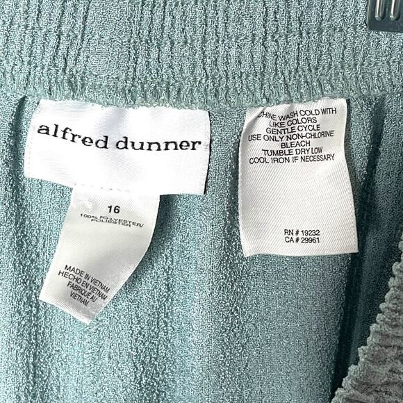 Alfred Dunner Pants Flat Front Elastic Back With Pockets Light Teal Size 16 - Picture 3 of 6